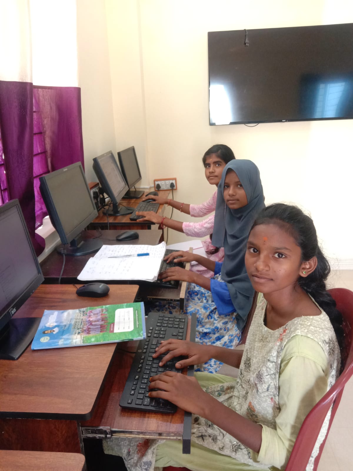 Computer Class Details View | People For India Lead With Values